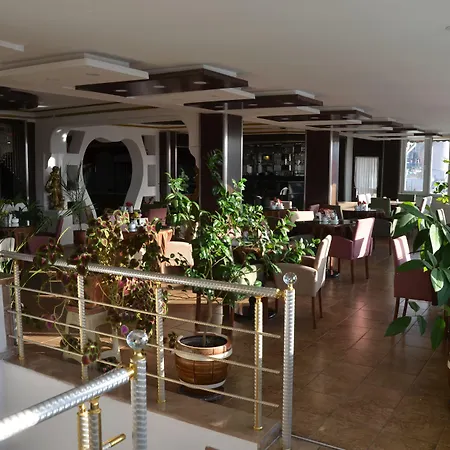 فندق Teras Kagithane *