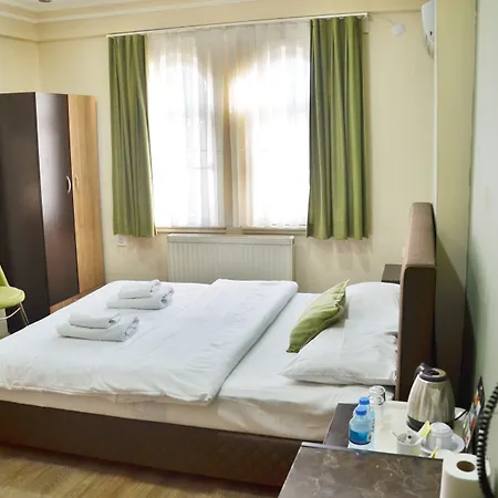 Teras Otel *