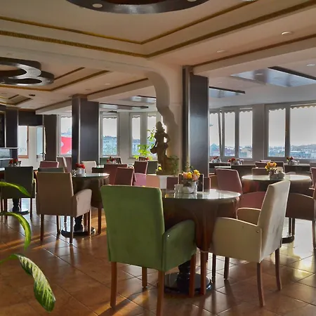 Teras Kagithane Hotel